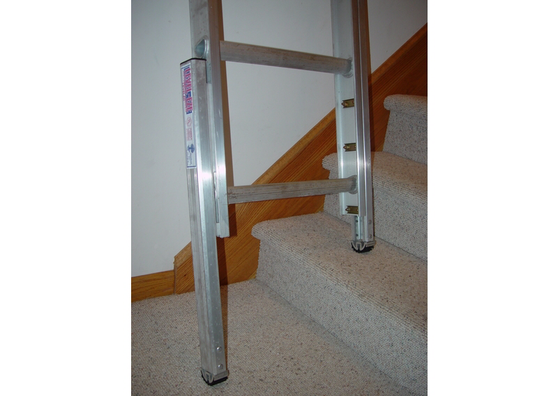 J.Racenstein EZE1000-2 Level-EZE Ladder Leveler with Swivel Feet