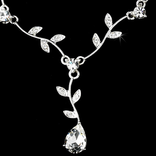 Elegance by Carbonneau NE-328-Dangle-Silver-Clear Necklace Earring Set 328 Dangle Silver Clear