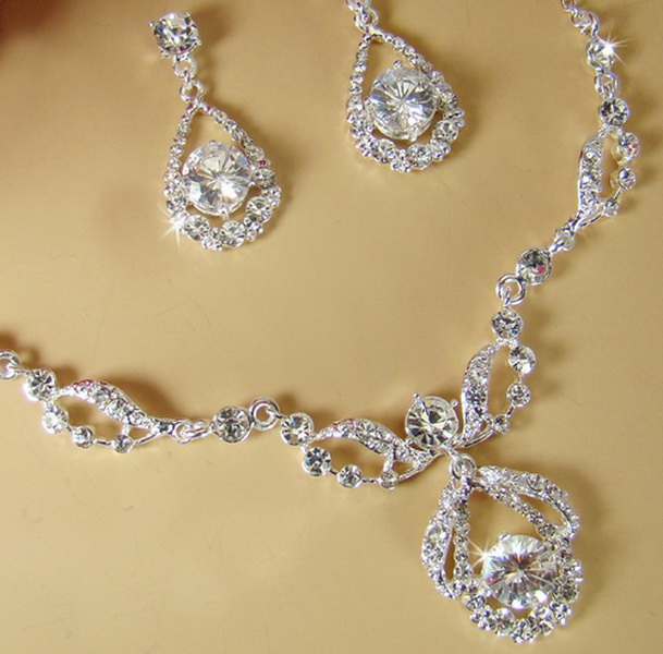 Elegance by Carbonneau NE-8265 Silver Round Rhinestone Necklace & Earrings Bridal Jewelry Set 8265
