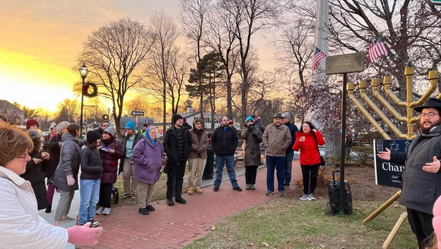 Purchase a new Menorah on the Town Common