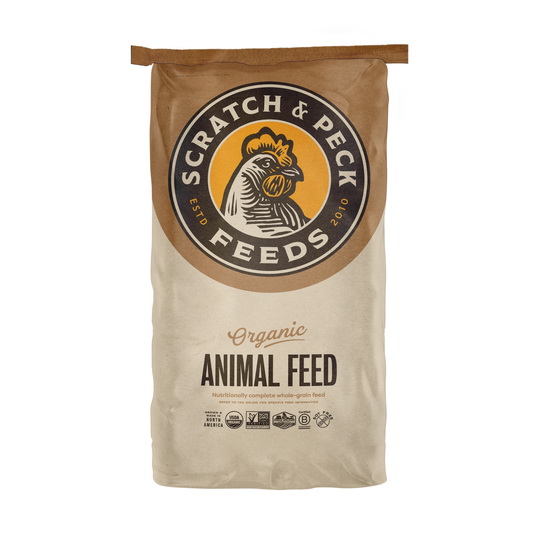 Scratch & Peck Feeds进口代理批发 刮刮和啄食饲料 3 谷物家禽刮刮饲料，有机