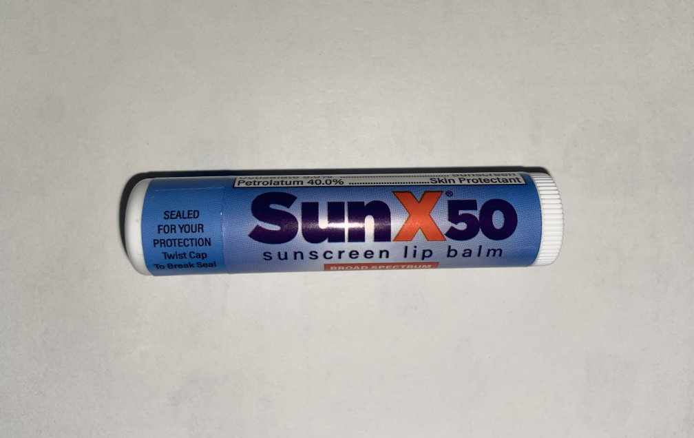 Sun X进口代理批发 Sun X Sun X 50 广谱防晒润唇膏 0.15 盎司