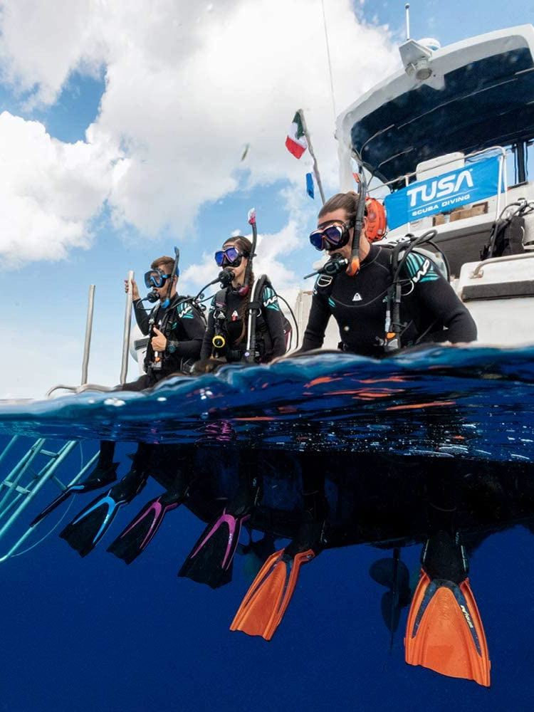 酷牌库|商品详情-进口货源代理批发 日本Tusa M212潜水近视深浮潜自由潜冲浪钢化面镜面罩水肺考证OW
