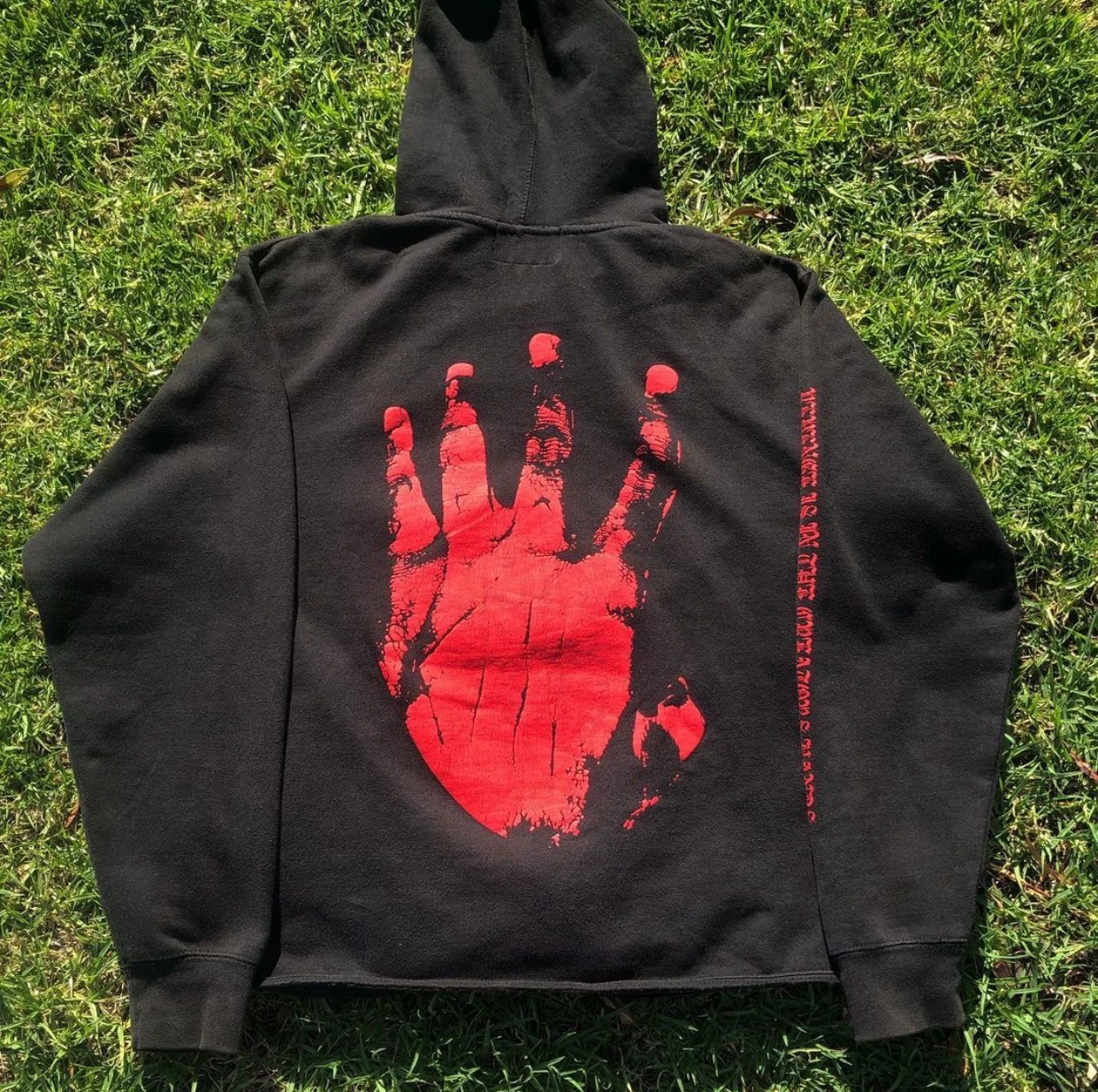 酷牌库|商品详情-进口货源代理批发 Revenge XXXTentacion Red Bred Kill Hoodie 黑红手印帽衫卫衣