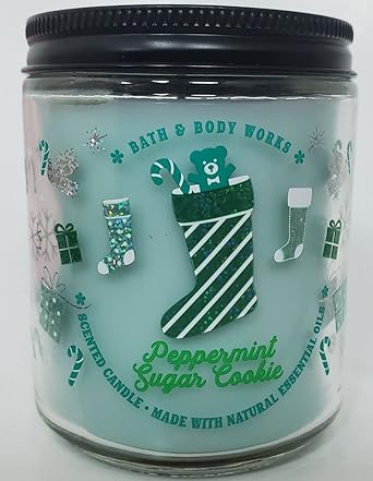 Bath & Body Works进口代理批发 Bath & Body Works，白色谷仓 1 芯蜡烛，含精油 - 7 盎司 - 2021 年圣诞节和冬季香味！ （薄荷糖饼干）