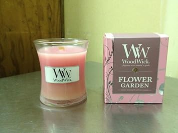 WoodWick进口代理批发 WoodWick 花园蜡烛 3.4 盎司