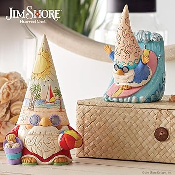 酷牌库|商品详情-Enesco进口代理批发 Enesco Jim Shore Heartwood Creek 四季海岸侏儒冲浪雕像，5.59 英寸高