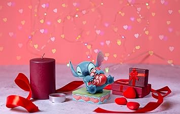 酷牌库|商品详情-Enesco进口代理批发 Enesco Disney Traditions by Jim Shore Lilo and Stitch 拥抱心形雕像，5 英寸，多色