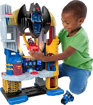 Fisher-Price进口代理批发 Fisher-Price Imaginext DC 超级朋友蝙蝠侠玩具，终极总部玩具套装 2 英尺高，带灯光、声音和 10 件，适合 3 岁以上儿童