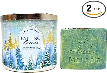 Bath & Body Works进口代理批发 Bath & Body Works Falling Flurries 3 芯香薰蜡烛配新鲜森林香皂