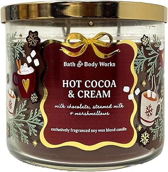 酷牌库|商品详情-Bath & Body Works进口代理批发 Bath & Body Works 热可可和奶油 3 芯香薰蜡烛，配有 Cabin Spice Bar 香皂