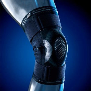 AliMed Knee Brace with Multilock Polyamide Hinge