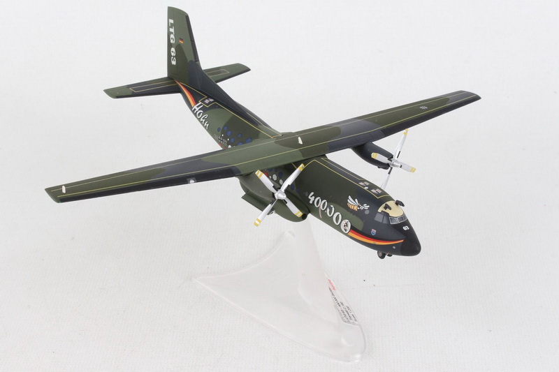 Herpa进口代理批发 Herpa 德国空军 C-160 1/200 Ltg 73 400,000 飞行小时，HE570909