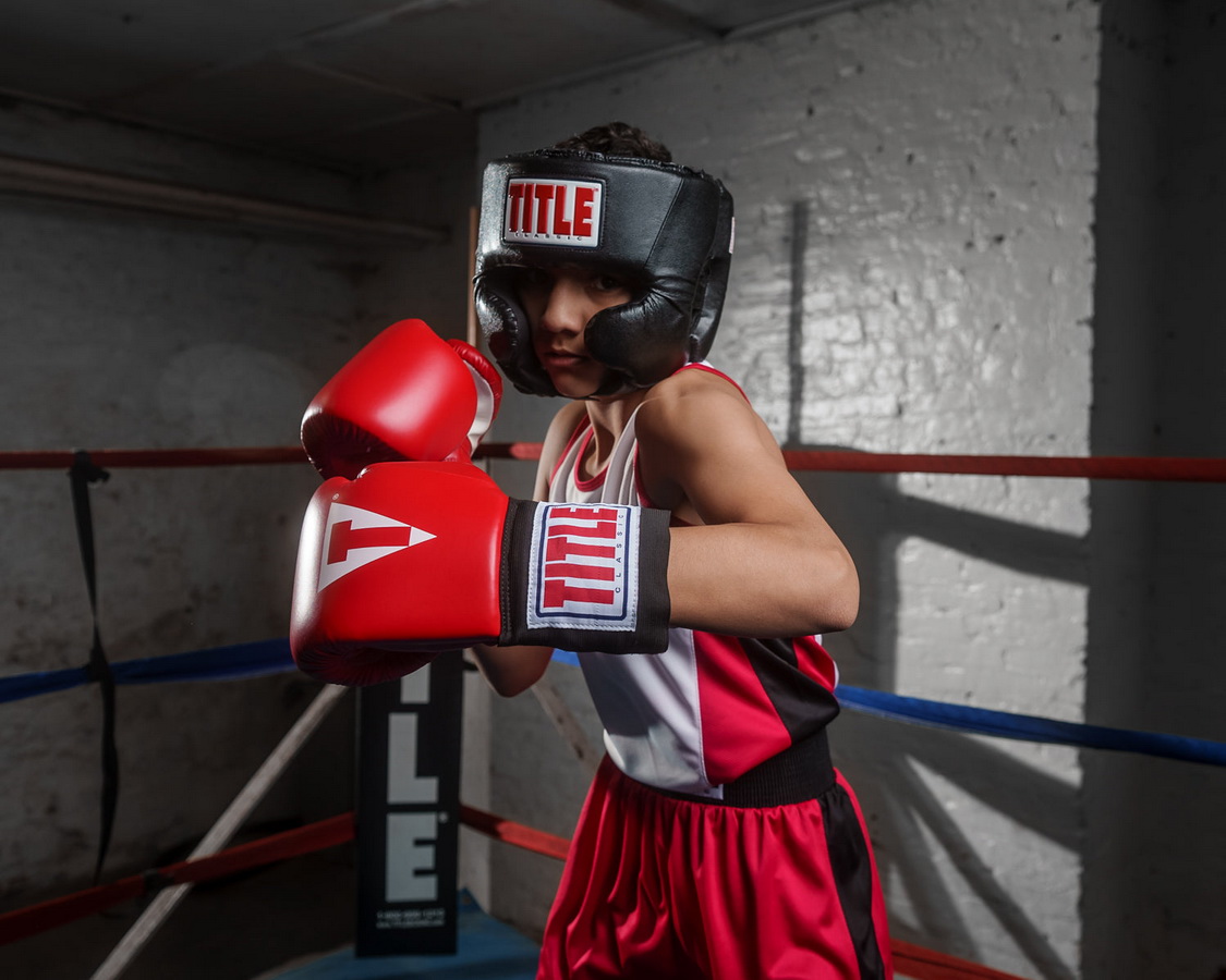 Title Classic USA Boxing Competition Headgear with Cheeks Black M