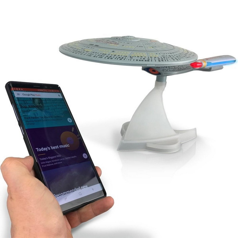 酷牌库|商品详情-Fametek进口代理批发 Fametek 星际迷航 TNG 12 英寸 USS Enterprise NCC-1701-D 蓝牙扬声器带 LED 和 SFX