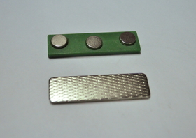 Promotional Green Magnet, Bulk Badge Attachments