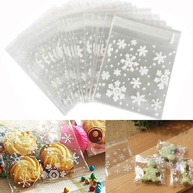 100 PCS Muka Cookies Bags, Christmas Treat Bags, Self Adhesive Candy Bag, Christmas Cookies Bags Snowflake Clear Candy Bag Gifts Goodies Bags with Self Adhesive Seal, 4"W x 4"H