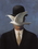Parastone MAG04 Magritte Man with Hat and Dove l'homme au chapeau melon Statue
