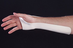 AliMed 51-131- Ulnar Gutter Wrist Splint - Small/Medium