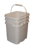 BASCO 5.3 Gallon EZ Stor® Plastic Container with Handle