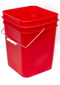 BASCO 4 Gallon Square Plastic Bucket, Open Head, 75 Mil - Red