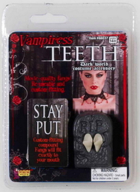 Ruby Slipper Sales 66037 Carded Vampire Fantastics - NS