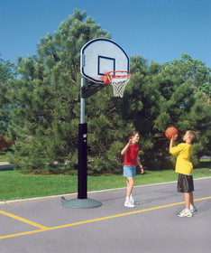 Bison QwikChange Playground Basketball System