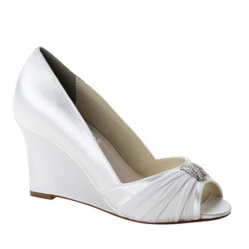 Touch Ups 4246 Echo Shoe in White