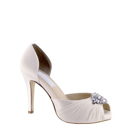 Liz Rene Couture 715 Coralie Shoe in White