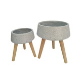 Benjara BM221103 Ceramic Body Planter with Wooden Angled Legs, Set of Two, Gray and Brown