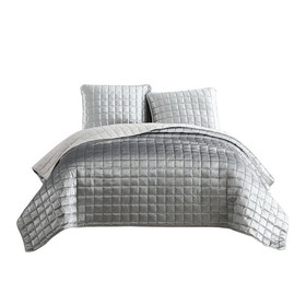 Benjara BM225241 3 Piece King Size Coverlet Set with Stitched Square Pattern, Silver