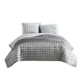 Benjara BM225242 3 Piece Queen Size Coverlet Set with Stitched Square Pattern, Silver