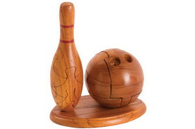 CHH 6143 Bowling pin and bowling ball