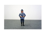 American Diorama 16109  State Trooper Sharon Figure For 1:18 Diecast Model Cars