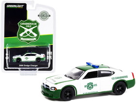 Greenlight 30270  2006 Dodge Charger Police Car Green and White "Carabineros de Chile" "Hobby Exclusive" 1/64 Diecast Model Car