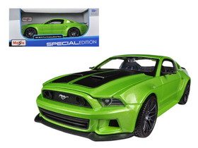 Maisto 2014 Ford Mustang Street Racer Green Metallic 1/24 Diecast Model Car