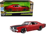 Maisto 32537  1969 Dodge Charger R/T Red Metallic with Black Hood and Black Stripes 