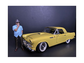 American Diorama 38209  "Weekend Car Show" Figurine I for 1/18 Scale Models