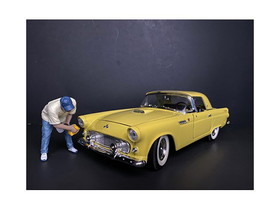 American Diorama 38214  "Weekend Car Show" Figurine VI for 1/18 Scale Models