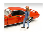 American Diorama 38346  Retro Female Mechanic III Figurine for 1/24 Scale Models