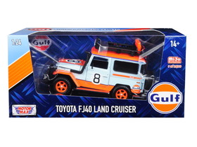 Motormax 79658  Toyota FJ40 Land Cruiser #8 "Gulf Oil"  White Limited Edition to 2400 pieces Worldwide 1/24 Diecast Model Car
