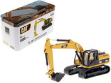 Diecast Masters 85262  CAT Caterpillar 320D L Hydraulic Excavator with Operator 