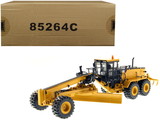Diecast Masters 85264C  CAT Caterpillar 24M Motor Grader with Operator 