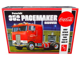AMT AMT1090  Skill 3 Model Kit Peterbilt 352 Pacemaker Cabover Truck "Coca-Cola" 1/25 Scale Model