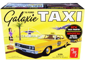 AMT AMT1243M  Skill 2 Model Kit 1970 Ford Galaxie "Taxi" with Luggage 1/25 Scale Model