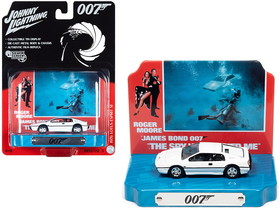 Johnny Lightning JLDR014-JLSP118 1976 Lotus Esprit S1 White with Collectible Tin Display 007 (James Bond) "The Spy Who Loved Me" (1977) Movie (10th in the James Bond Series) 1/64 Diecast Model Car
