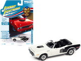 Johnny Lightning JLMC026-JLSP153A 1971 Plymouth Barracuda Convertible Sno White with Black Hemi Side Billboards Class of 1971 Limited Edition to 7418 pcs Worldwide Muscle Cars USA 1/64 Model Car