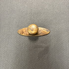 D. Lawless Hardware 1-3/16" Mushroom Knob with Backplate Distressed Antique Brass