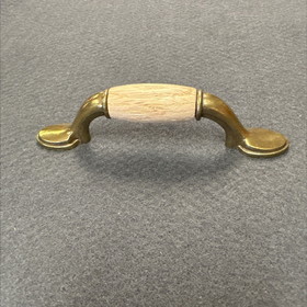 Liberty 3" Spoon Foot Pull Antique Brass with Wood Insert