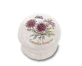 Liberty Hardware 1-3/8" Ceramic Knob White with Gazania
